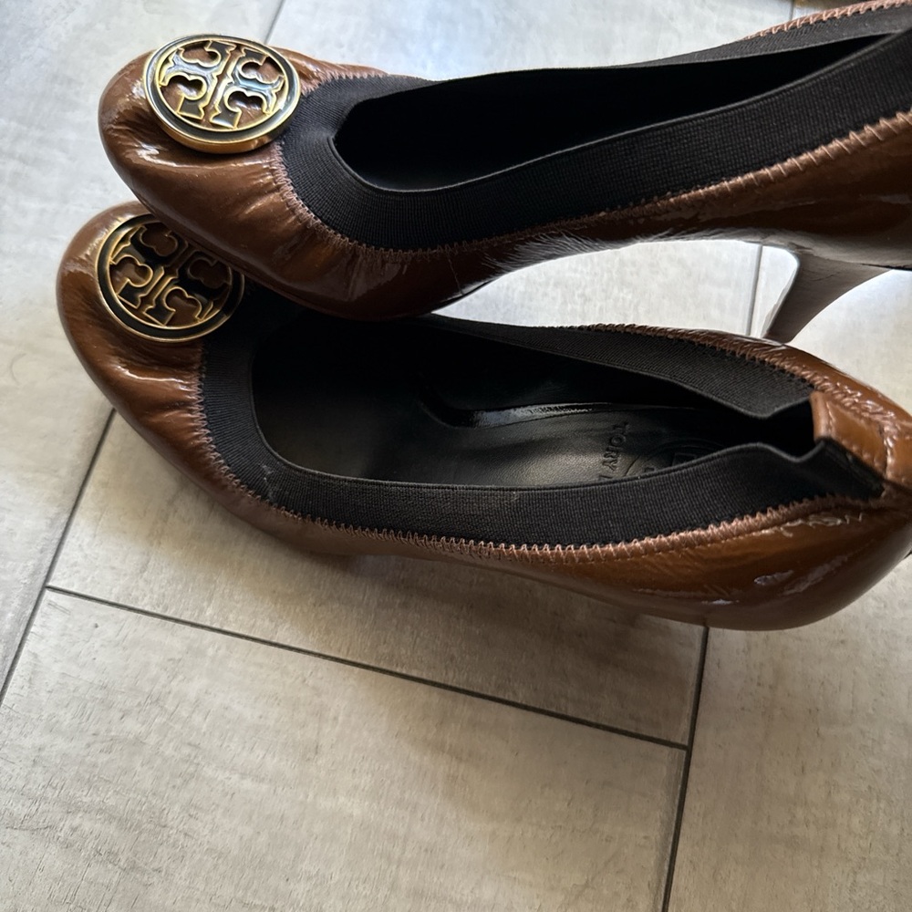 Tory Burch Brown Heels Elegant Design